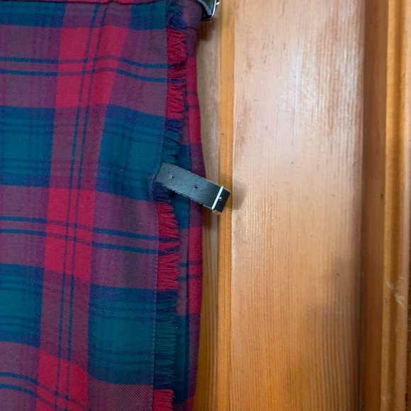 Strathmore Red Tartan 100% Wool Skirt - Picture 5 of 9
